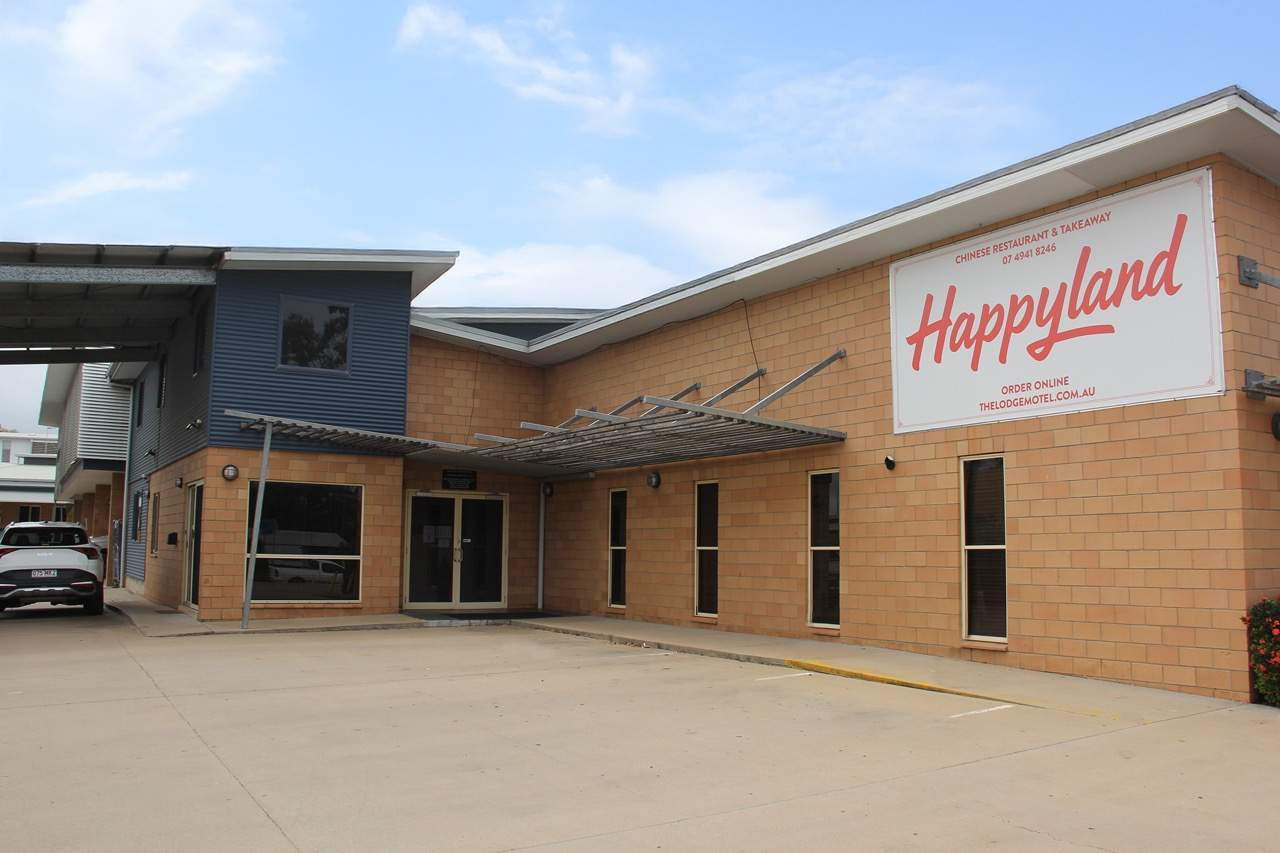 OutbackExterior3 Large